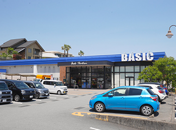 BASIC 南が丘店