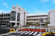 「横浜市立義務教育学校 緑園学園」の写真