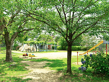 岩園北公園