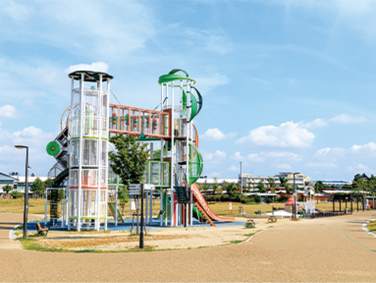 原池公園 遊具広場