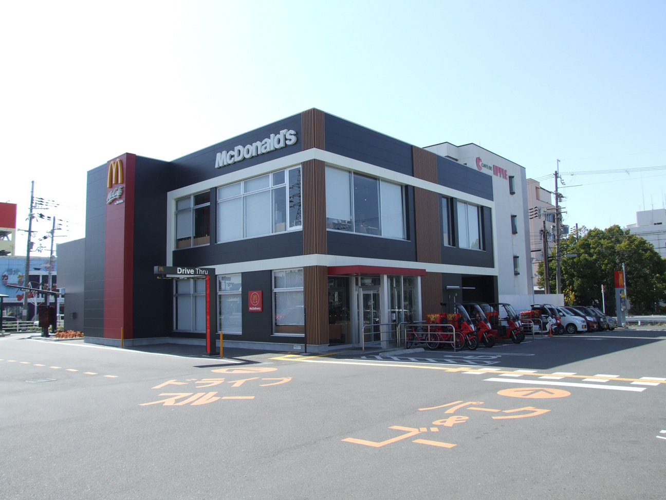 マクドナルド 岸和田店 徒歩10分～11分（約770m～約870m）