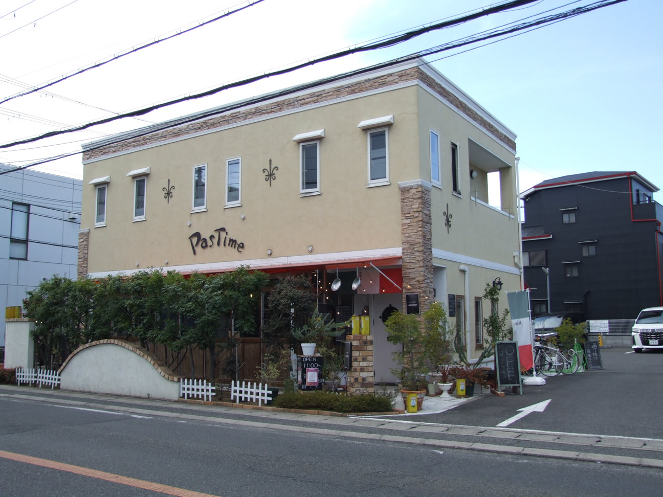 Pastime（パスタ専門店） 徒歩4分～8分（約310m～約570m）
