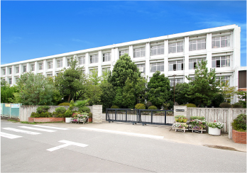 吹上北中学校