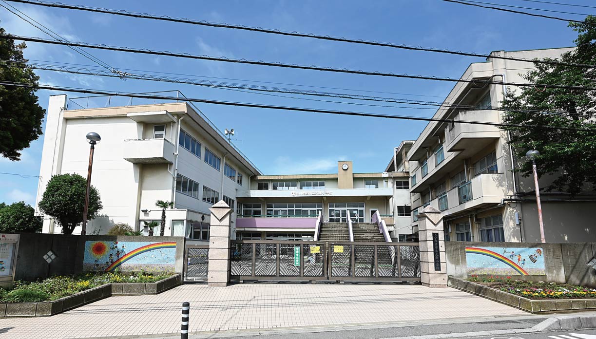 大東小学校