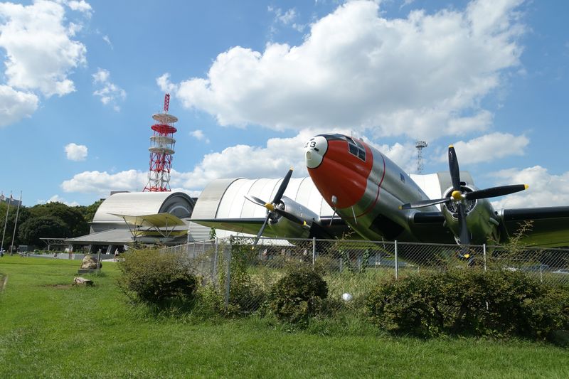 日本で初めての飛行場であった所沢飛行場跡地にできた「所沢航空記念公園」