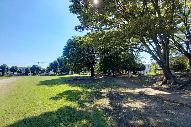 「脚折近隣公園」