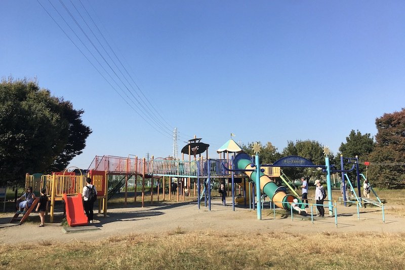 「番場公園」のアスレチック遊具