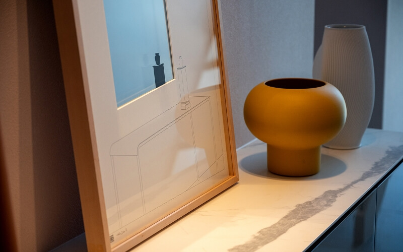 ROMAN SUNSET オブジェ2 ORANGE、Drawing no.13、CUP ベース SPICY YELLOW、BLOZ 365g VASE COLLEGE WHITE