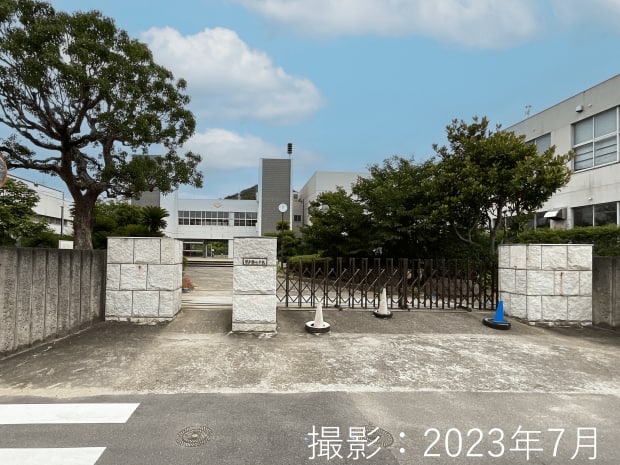 宇多津町立 宇多津小学校