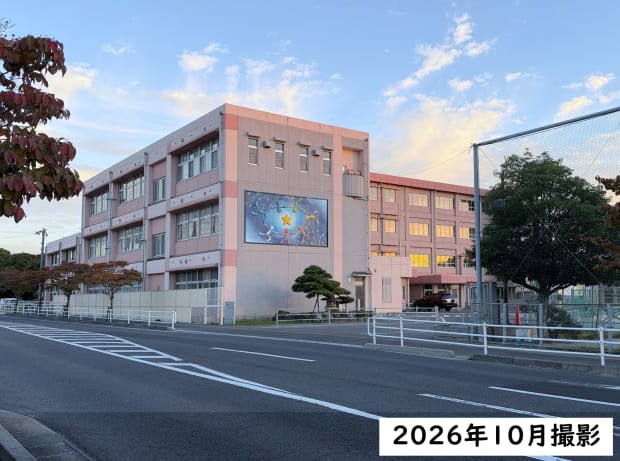 公集小学校