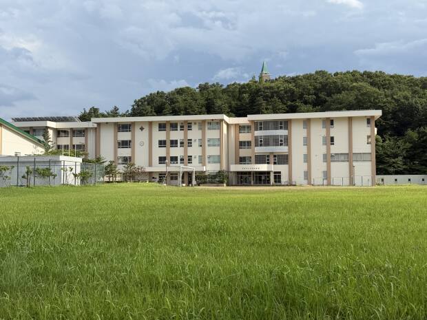 寺岡中学校