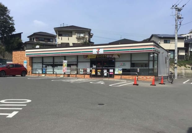 セブン・イレブン　糸島泊店