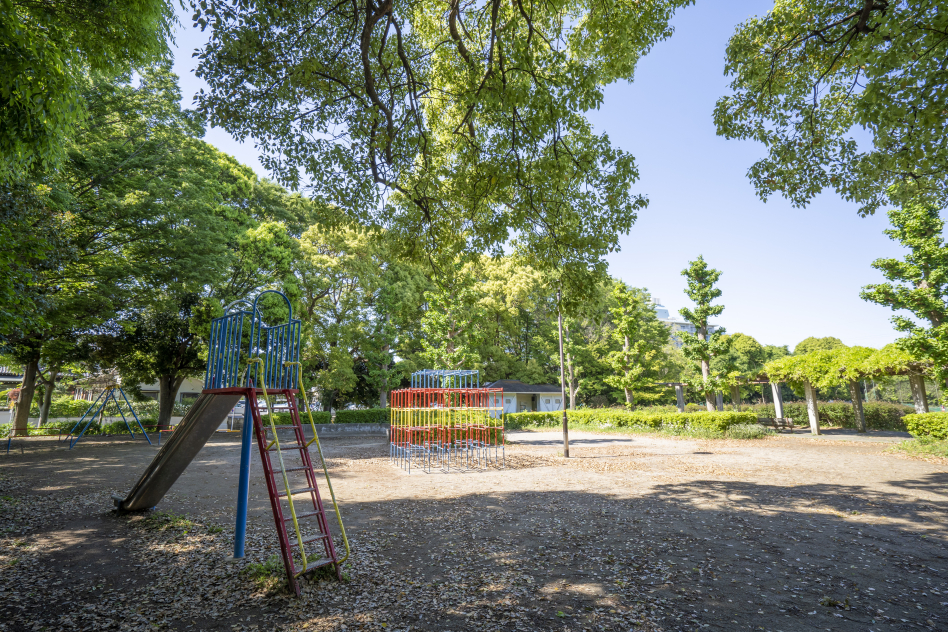 六実中央公園