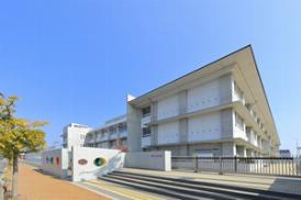 石内北小学校