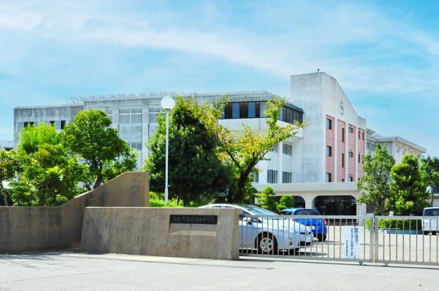 浜松市立佐鳴台中学校