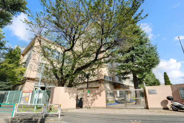杉並区立高井戸東小学校