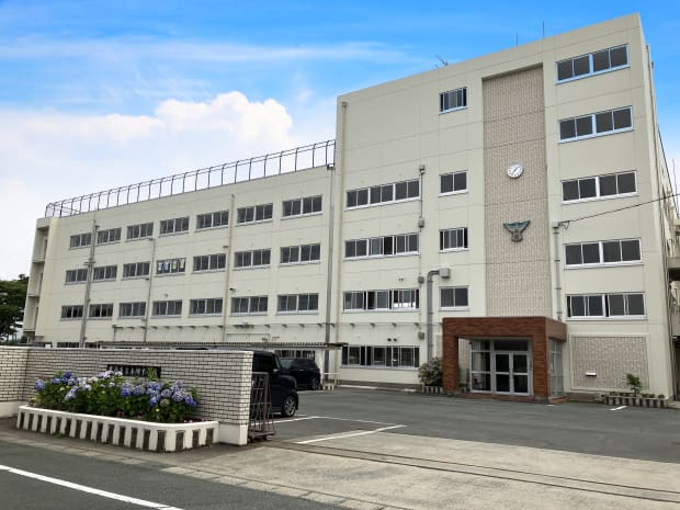豊橋市立本郷中学校
