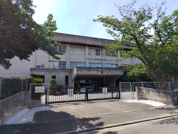 君津市立周西小学校