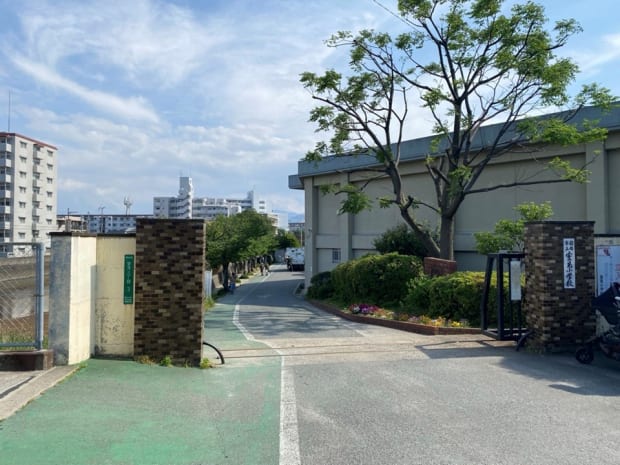 室見小学校