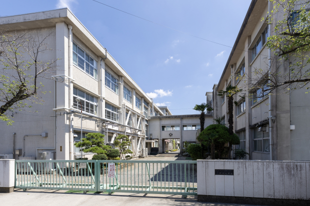 岐阜市立鏡島小学校