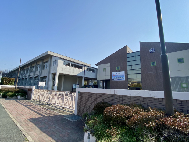 津屋崎中学校
