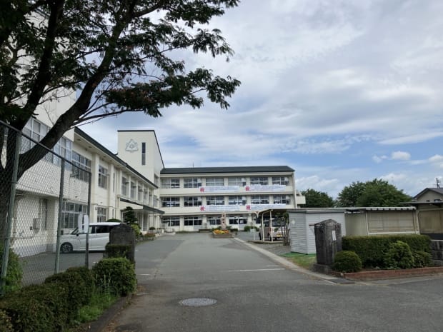 盛岡市立見前中学校