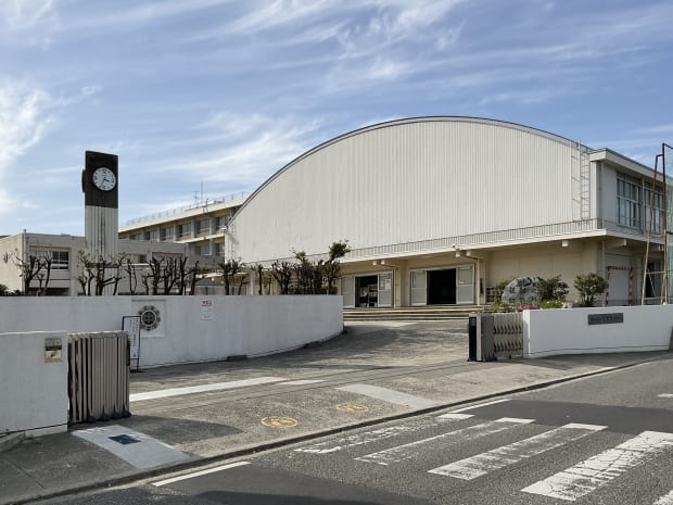 松山市立久米中学校