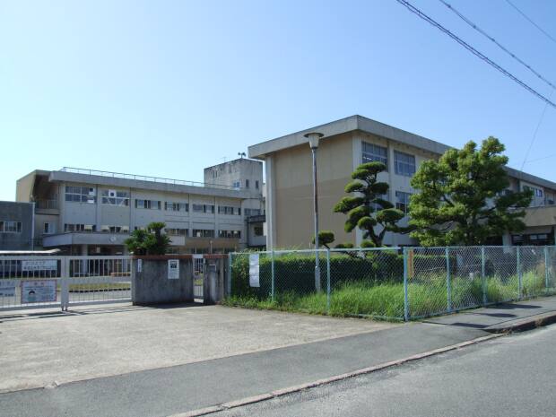 町立斑鳩西小学校