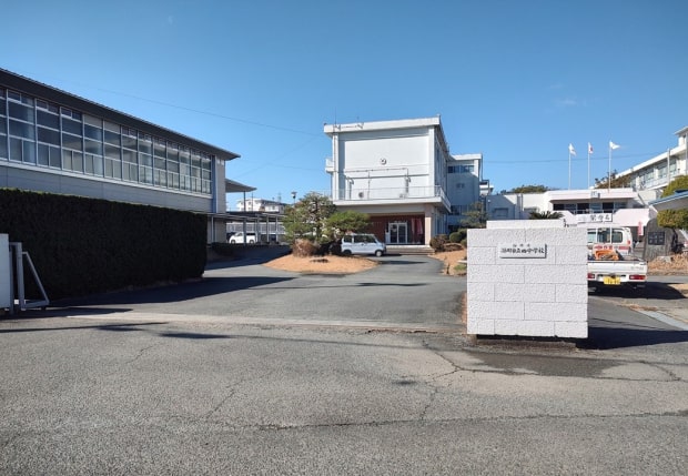 掛川市立西中学校