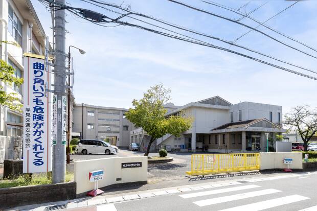 岐阜市立厚見小学校