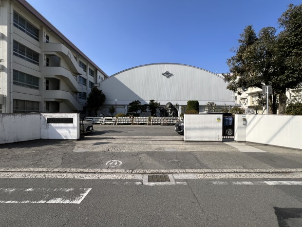 松山市立石井小学校