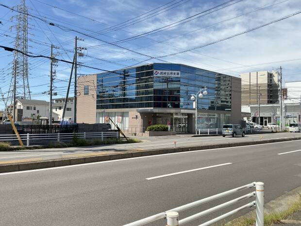 ハイライフ安城緑町