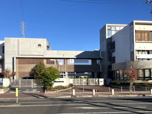 松山市立余土中学校