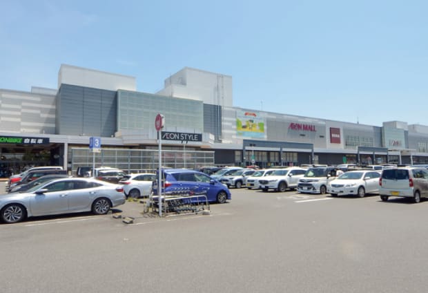イオンモール佐野新都市