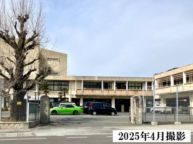 周南市立富田中学校