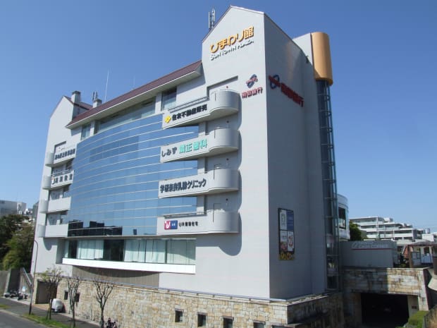 サンタウンプラザひまわり館