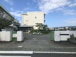 富士見小学校