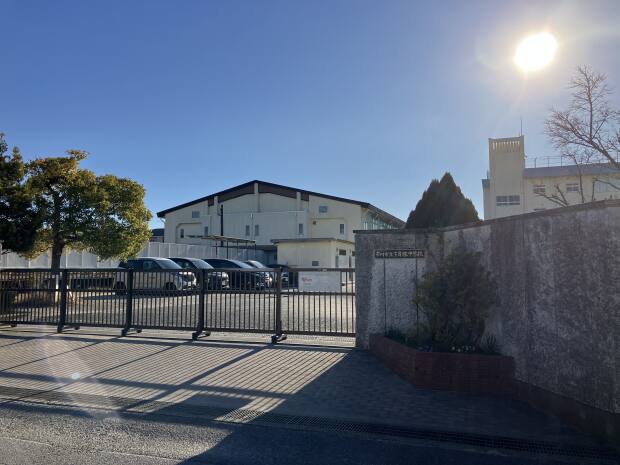 市川市立下貝塚中学校