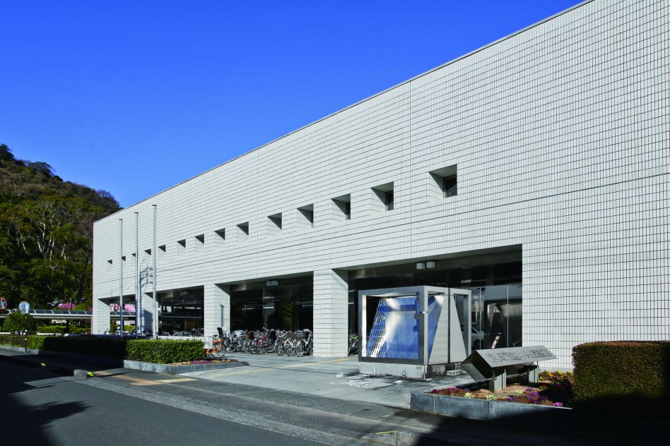 静岡市立中央図書館