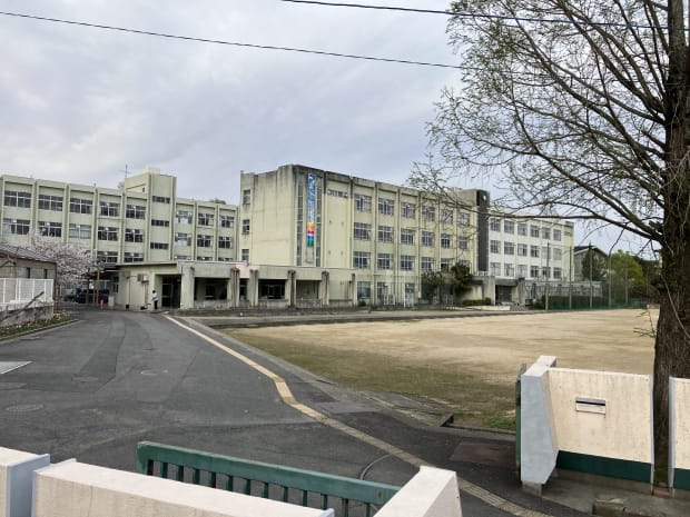 奈良市立登美ヶ丘中学校