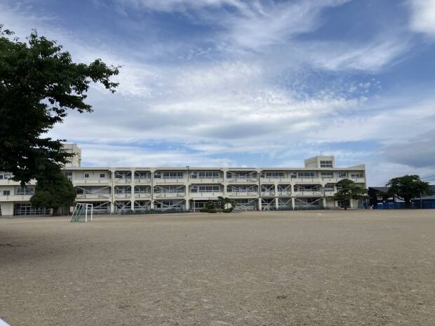 盛岡市立見前小学校