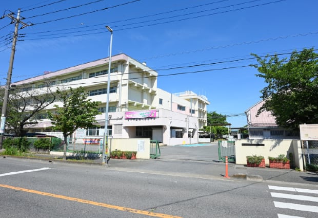 桶川東中学校