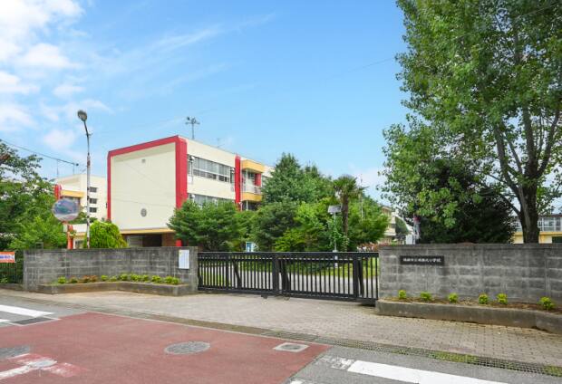 鴻巣北小学校