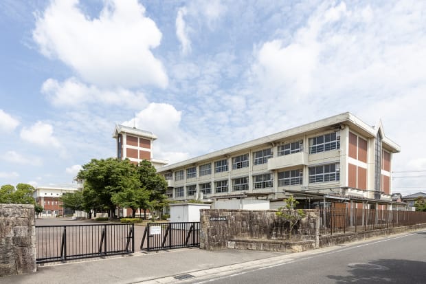 市立長良中学校