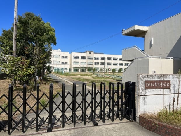 豊橋市立牟呂中学校