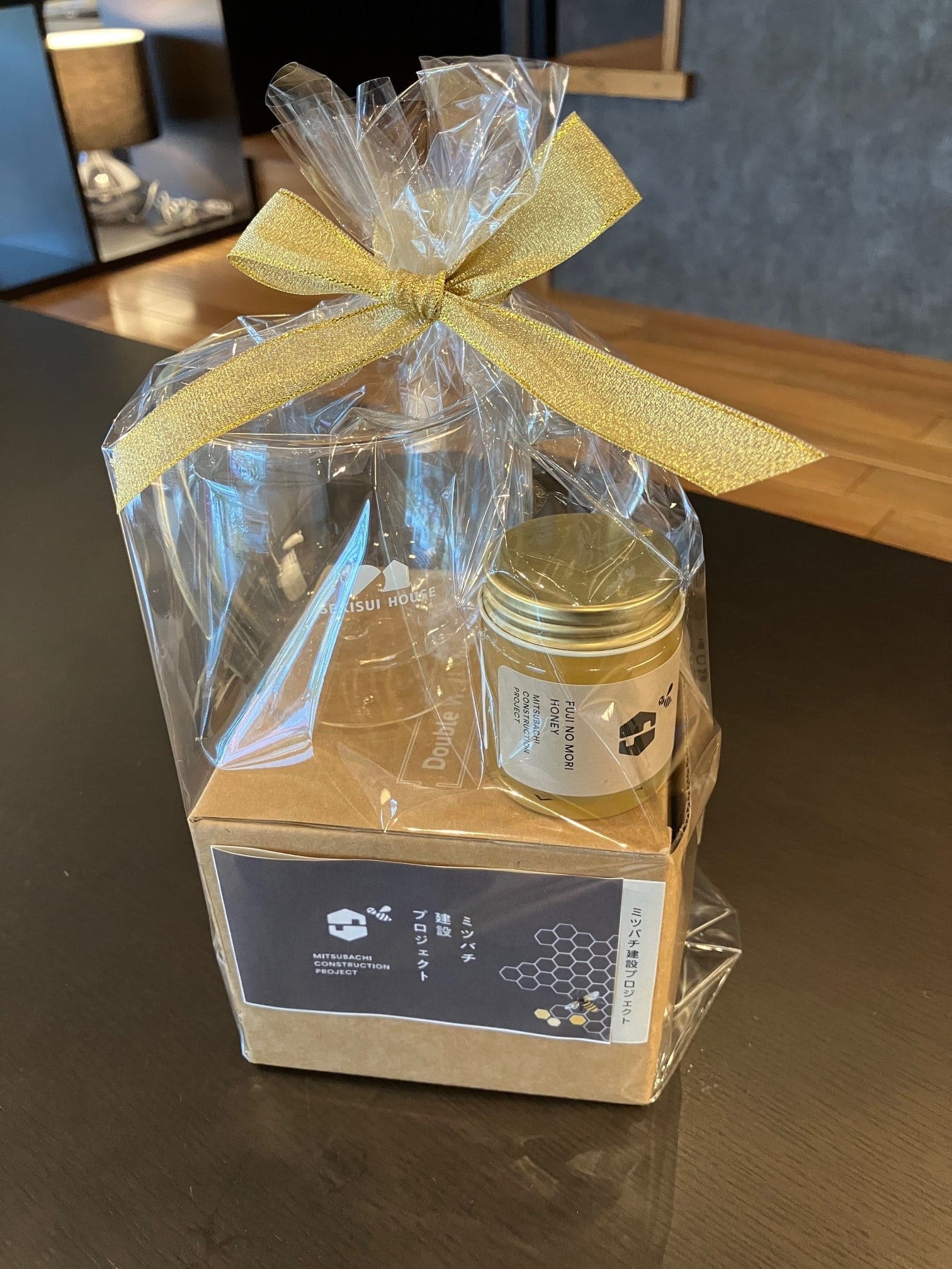 実際に展示場で活用されているハチミツ