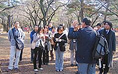 大宮公園における研修風景