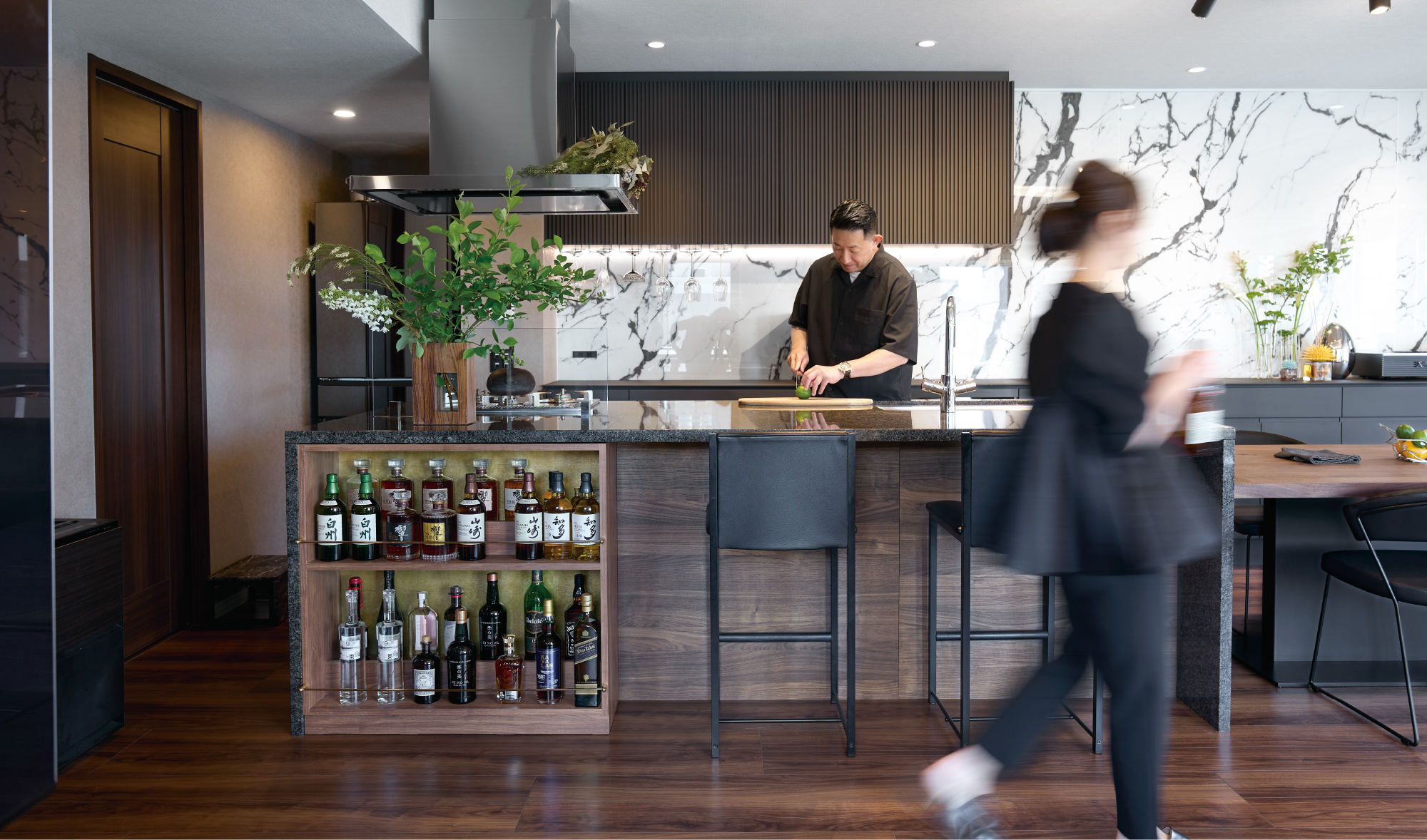 この家で人生の愉しさを分かち合うイメージ