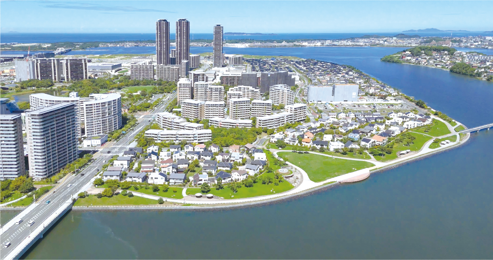 香椎浜側から見たアイランドシティ