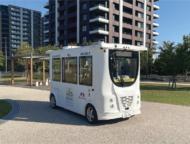 自動運転バス